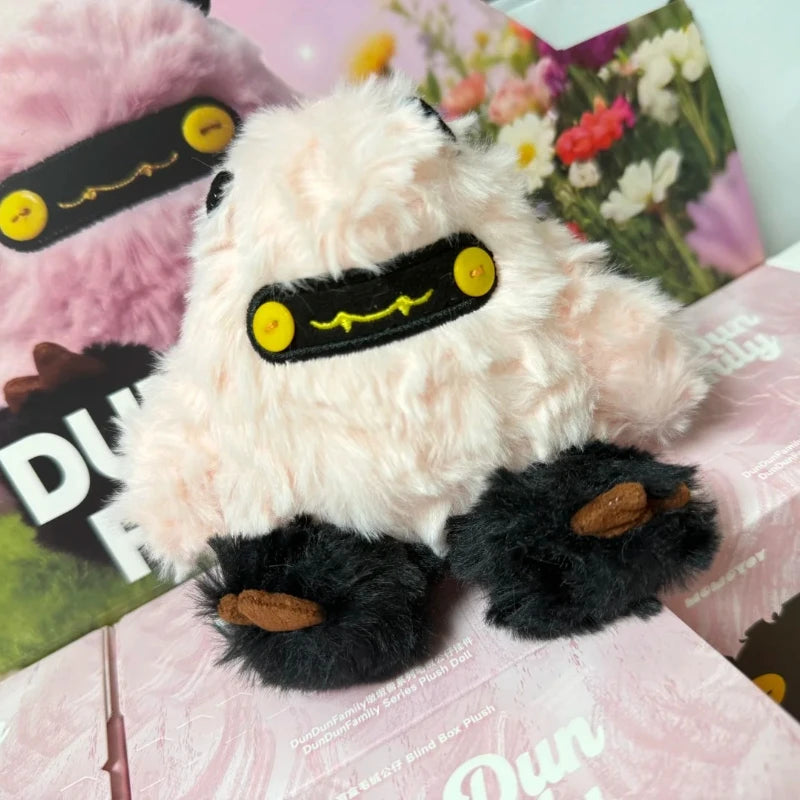 MOMOTOY Dundun Family Series Blind Box Cute Collectible Monster Anime Figures Surprise Bag Plush Pendant Dolls Trendy Girl Gifts